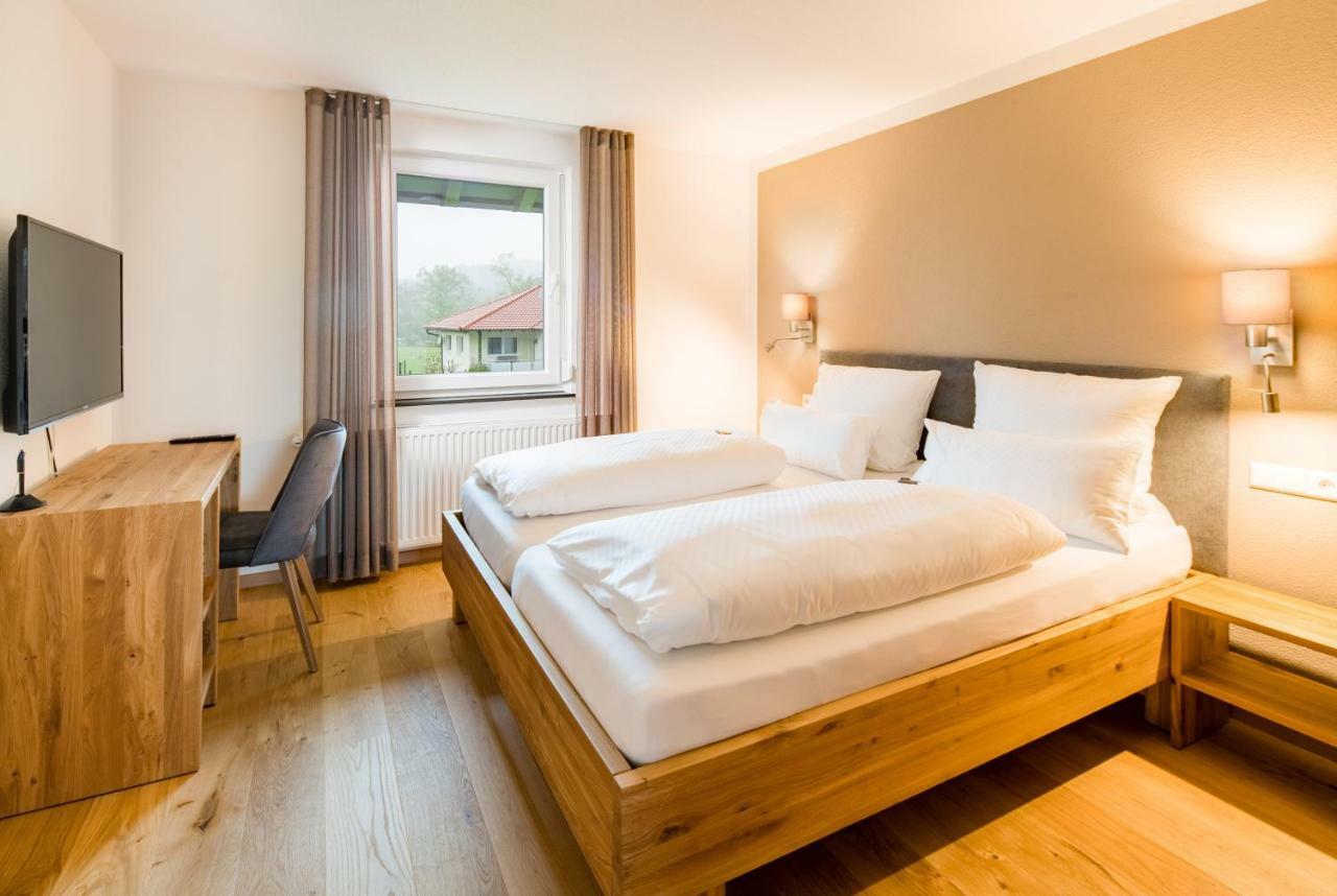 Hotel Hofgut Tiergarten Aulendorf Exteriér fotografie